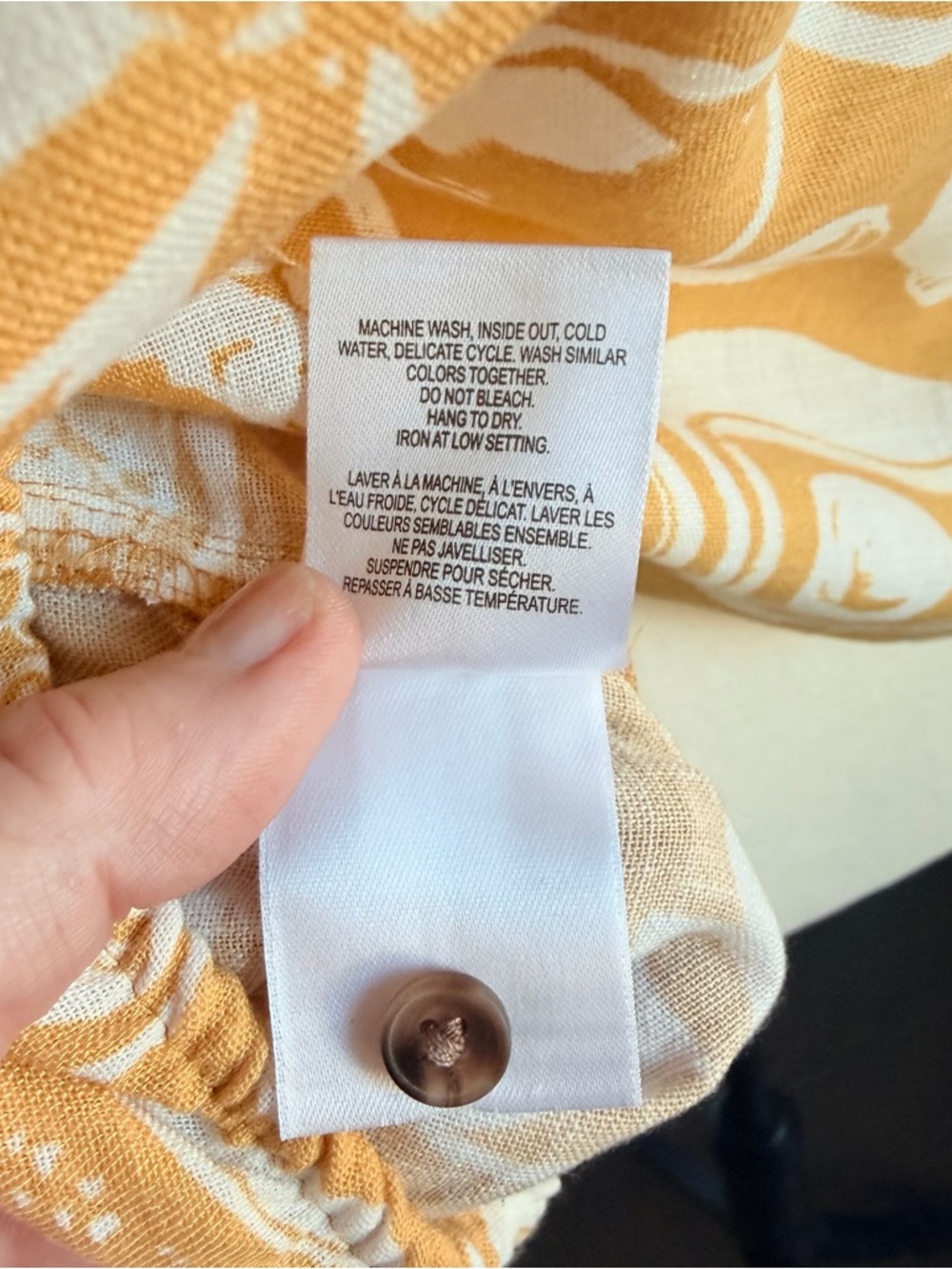 Reitmans Mustard Yellow & White Printed Button Front Top - Picture 10 of 12